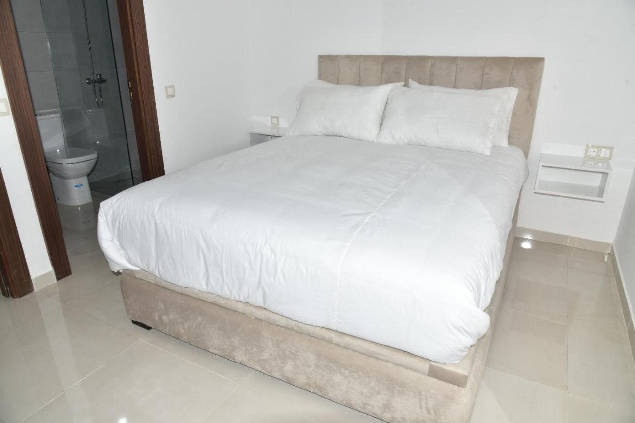 Lovely Apartment With Pool & Gym Kénitra Extérieur photo